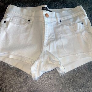 Abercrombie & fitch White Shorts Size Size 25